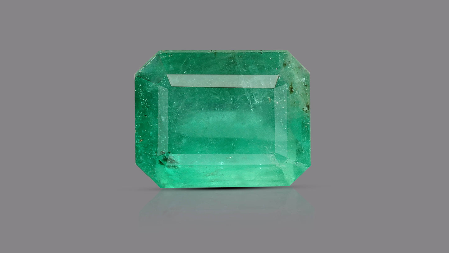 Natural Zambian Emerald (Panna) 4.84 Carats