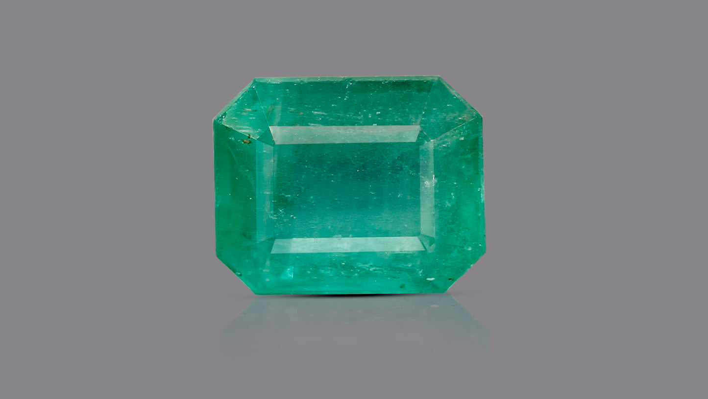 Natural Zambian Emerald (Panna) 4.85 Carats
