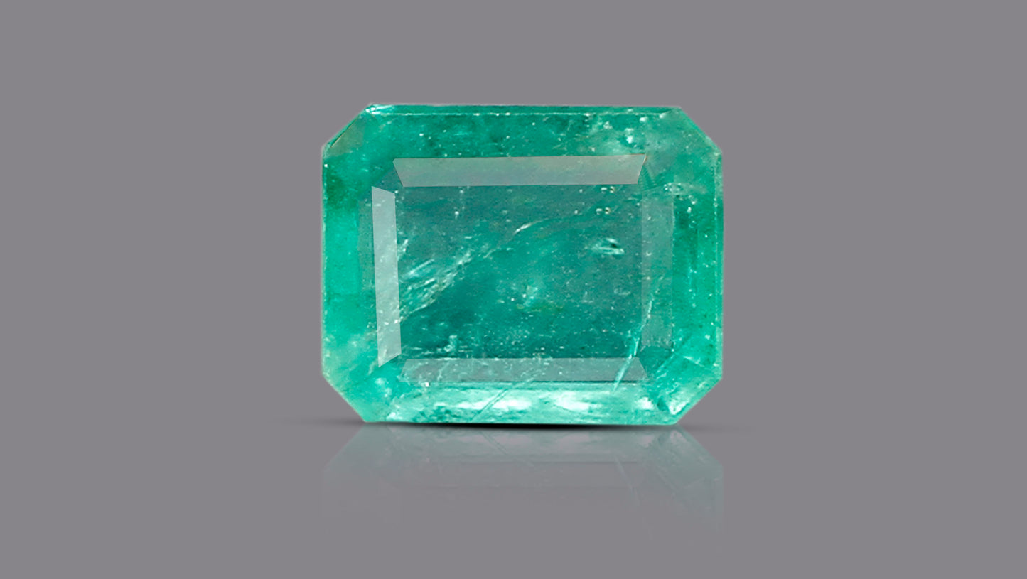 Natural Zambian Emerald (Panna) 4.38 Carats