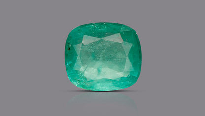 Natural Zambian Emerald (Panna) 3.92 Carats