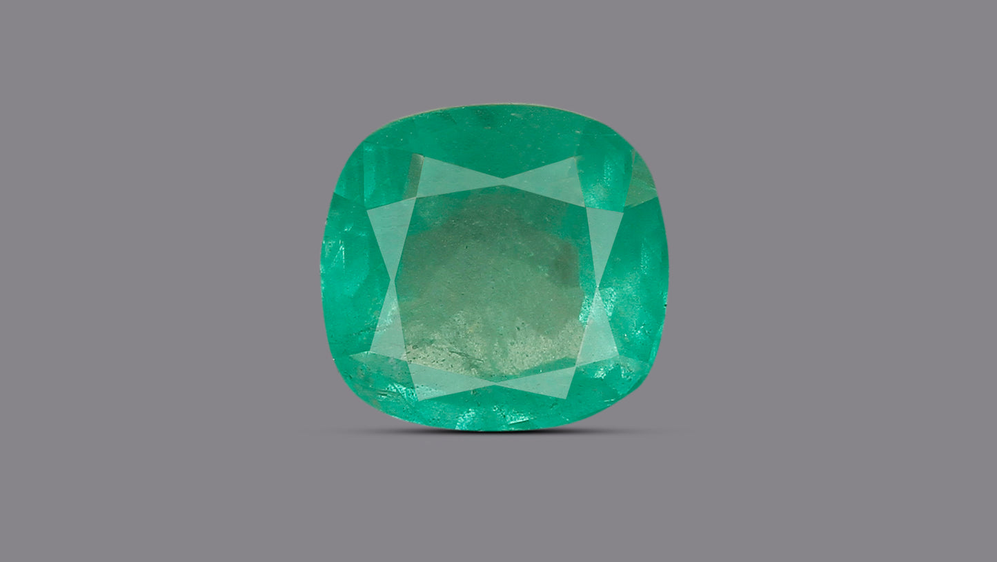 Natural Zambian Emerald (Panna) 5.25 Carats