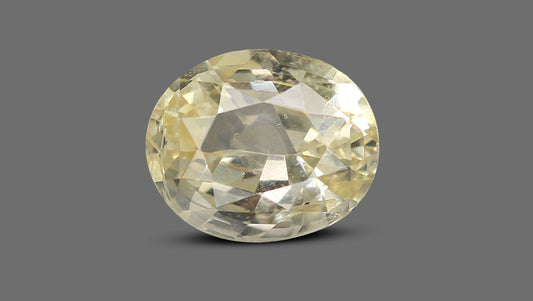 Natural Yellow Sapphire (Pukhraj) 4.17 Carats