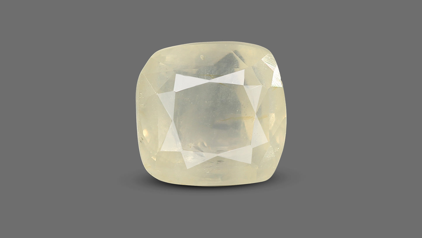Natural Yellow Sapphire (Pukhraj) 4.90 Carats