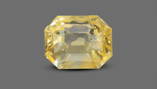 Natural Yellow Sapphire (Pukhraj) 6.57 Carats