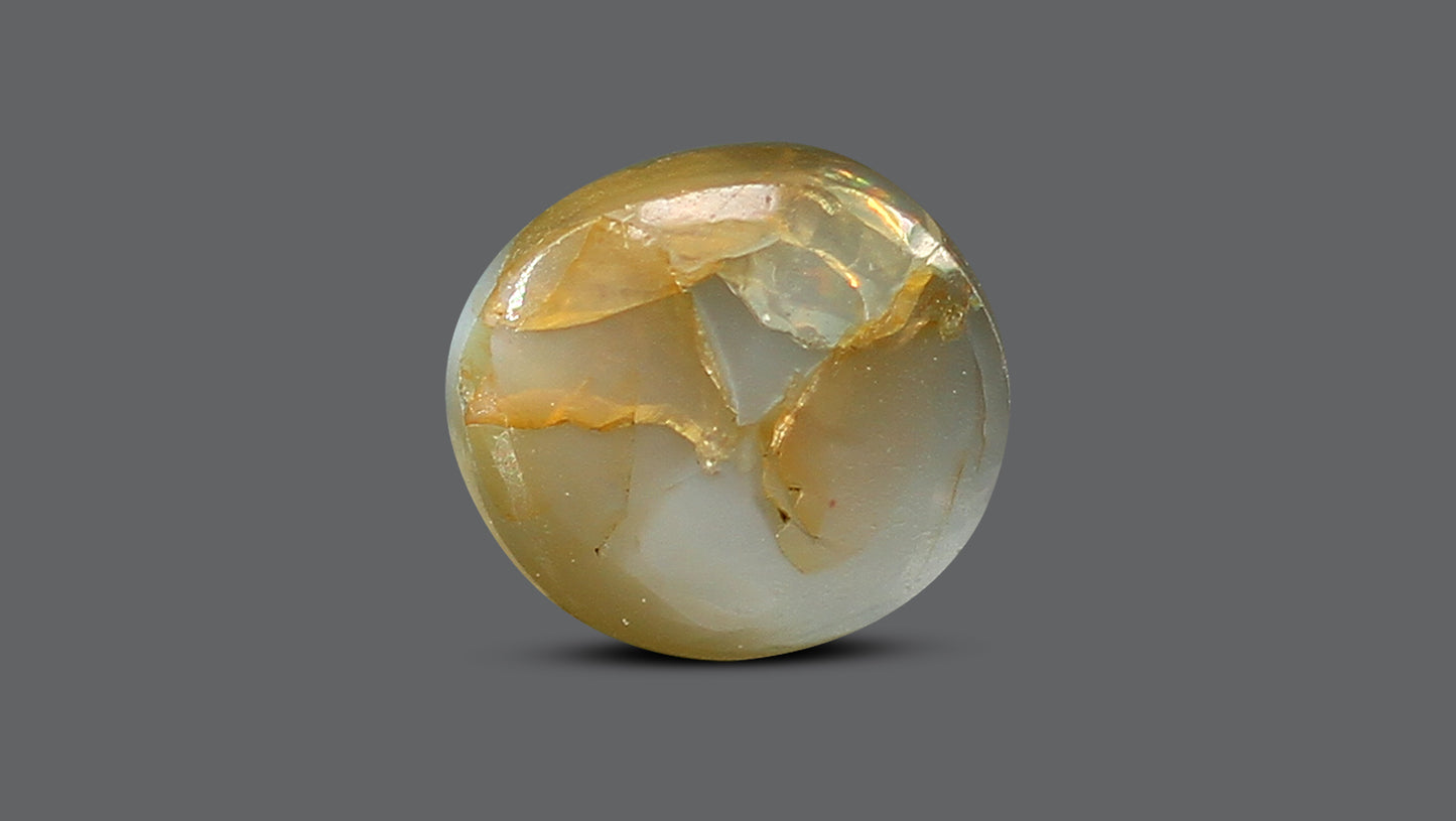 Natural Cat'S Eye (Lehsuniya) 1.68 Carats