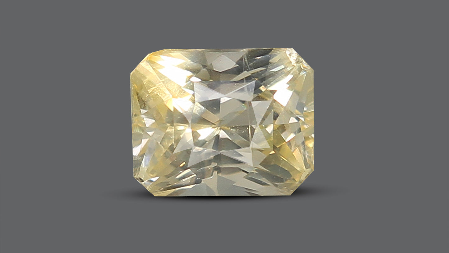 Natural Yellow Sapphire (Pukhraj) 1.91 Carats