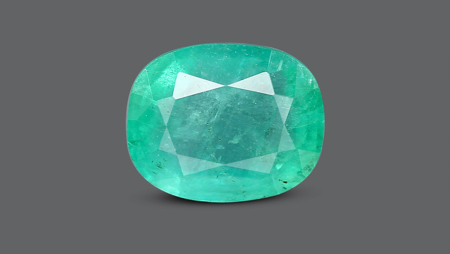 Natural Brazil Emerald (Panna) 4.79 Carats