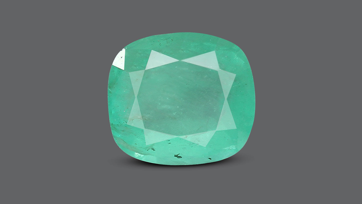 Natural Brazil Emerald (Panna) 4.13 Carats