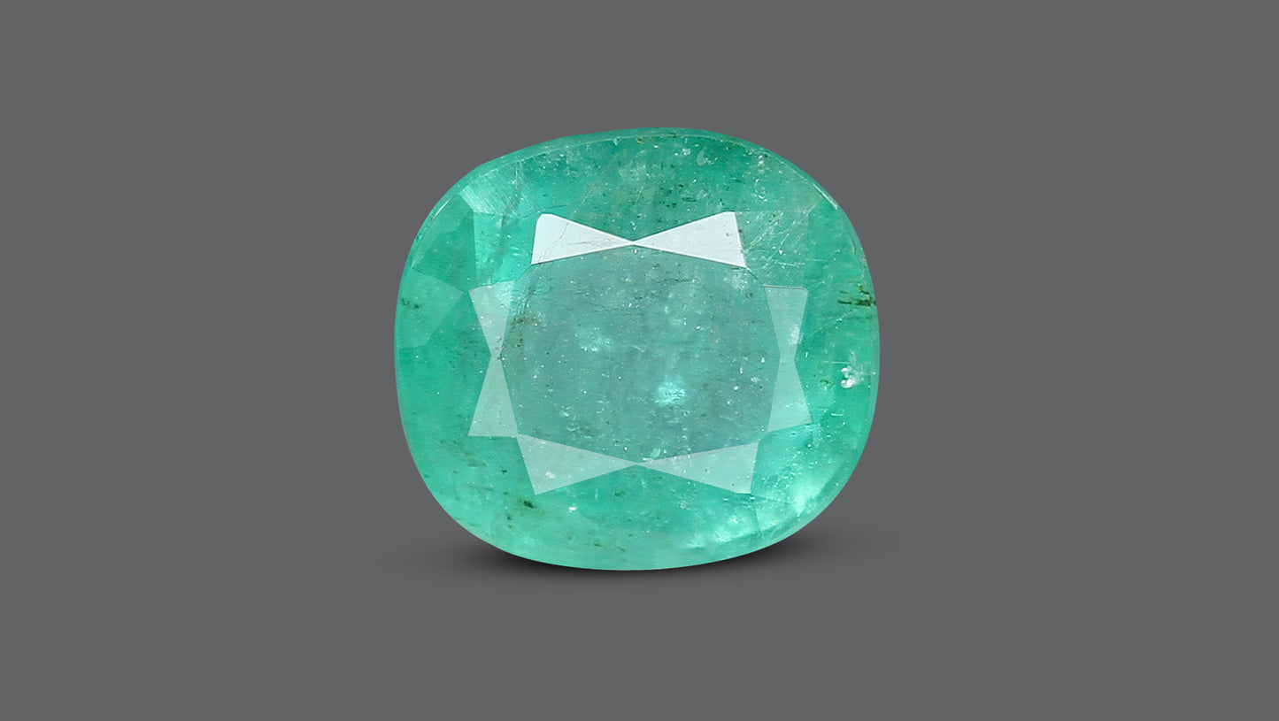 Natural Brazil Emerald (Panna) 4.62 Carats