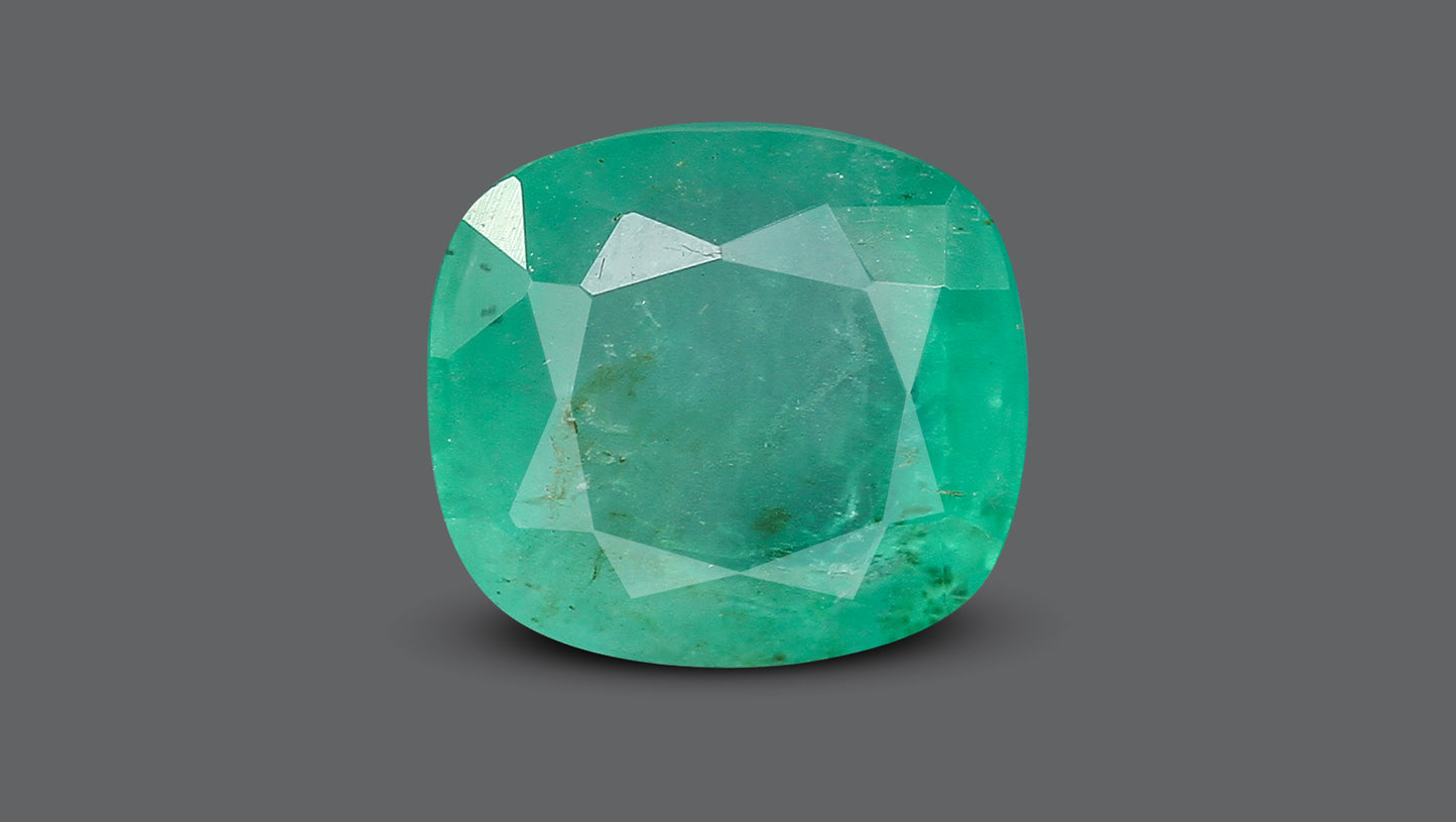 Natural Brazil Emerald (Panna) 5.71 Carats