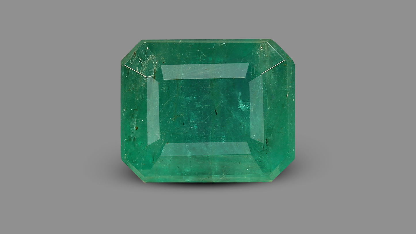 Natural Zambian Emerald (Panna) 8.34 Carats
