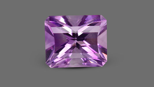 NATURAL AMETHYST 7.62 CARATS
