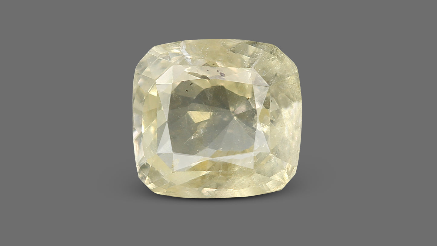 Natural Yellow Sapphire (Pukhraj) 4.73 Carats