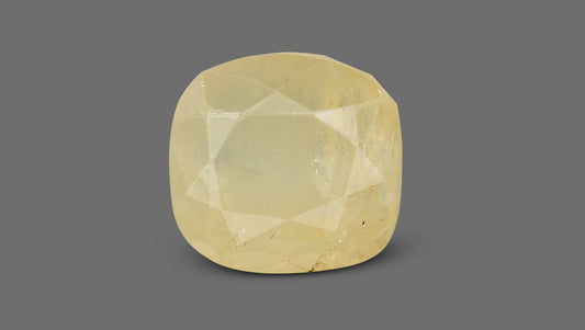 Natural Yellow Sapphire (Pukhraj) 7.87 Carats