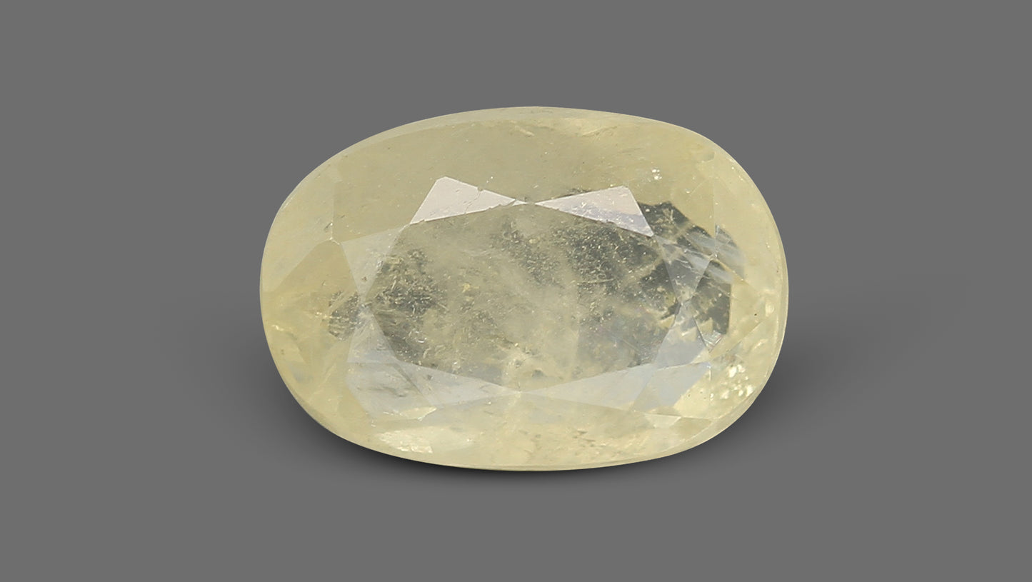 Natural Yellow Sapphire (Pukhraj) 4.55 Carats