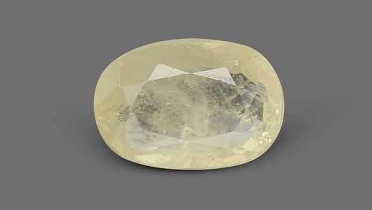 Natural Yellow Sapphire (Pukhraj) 4.55 Carats