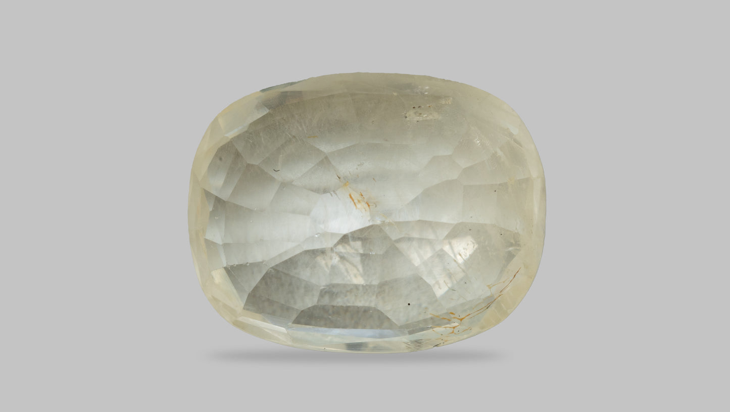 Natural Yellow Sapphire (Pukhraj) 5.86 Carats