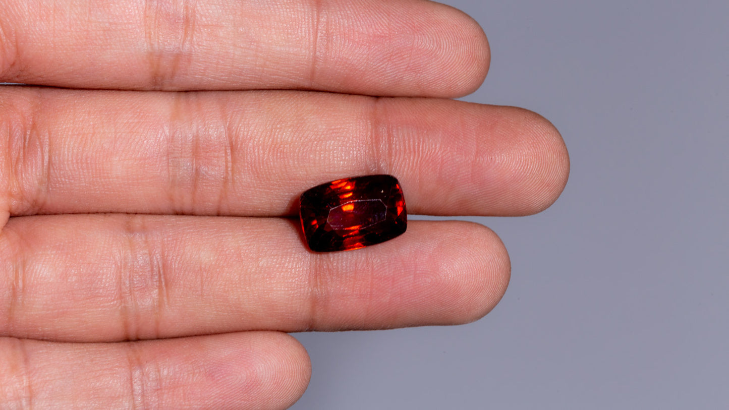 Natural Hessonite (Gomed) 11.24 Carats