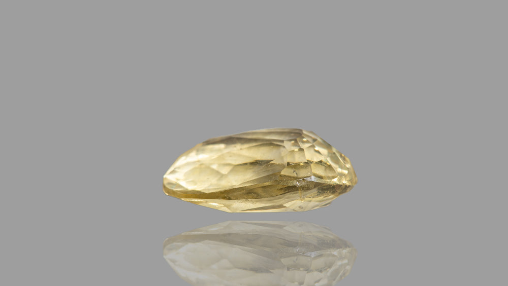 NATURAL YELLOW SAPPHIRE (PUKHRAJ) 2.99 CARATS