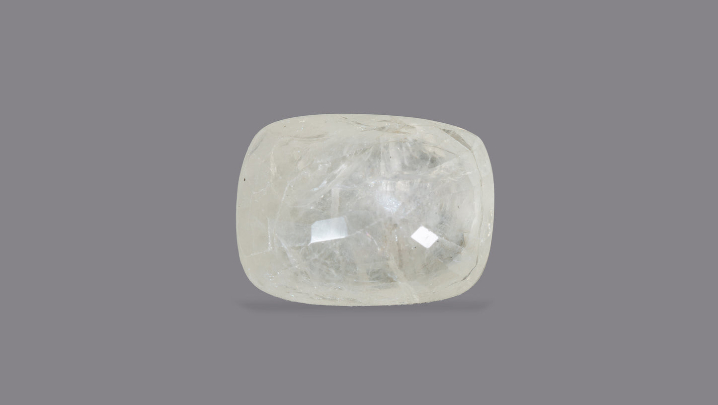 NATURAL YELLOW SAPPHIRE (PUKHRAJ) 7.22 CARATS