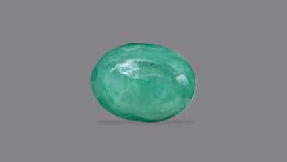 Natural Zambian Emerald (Panna) 5.26 Carats
