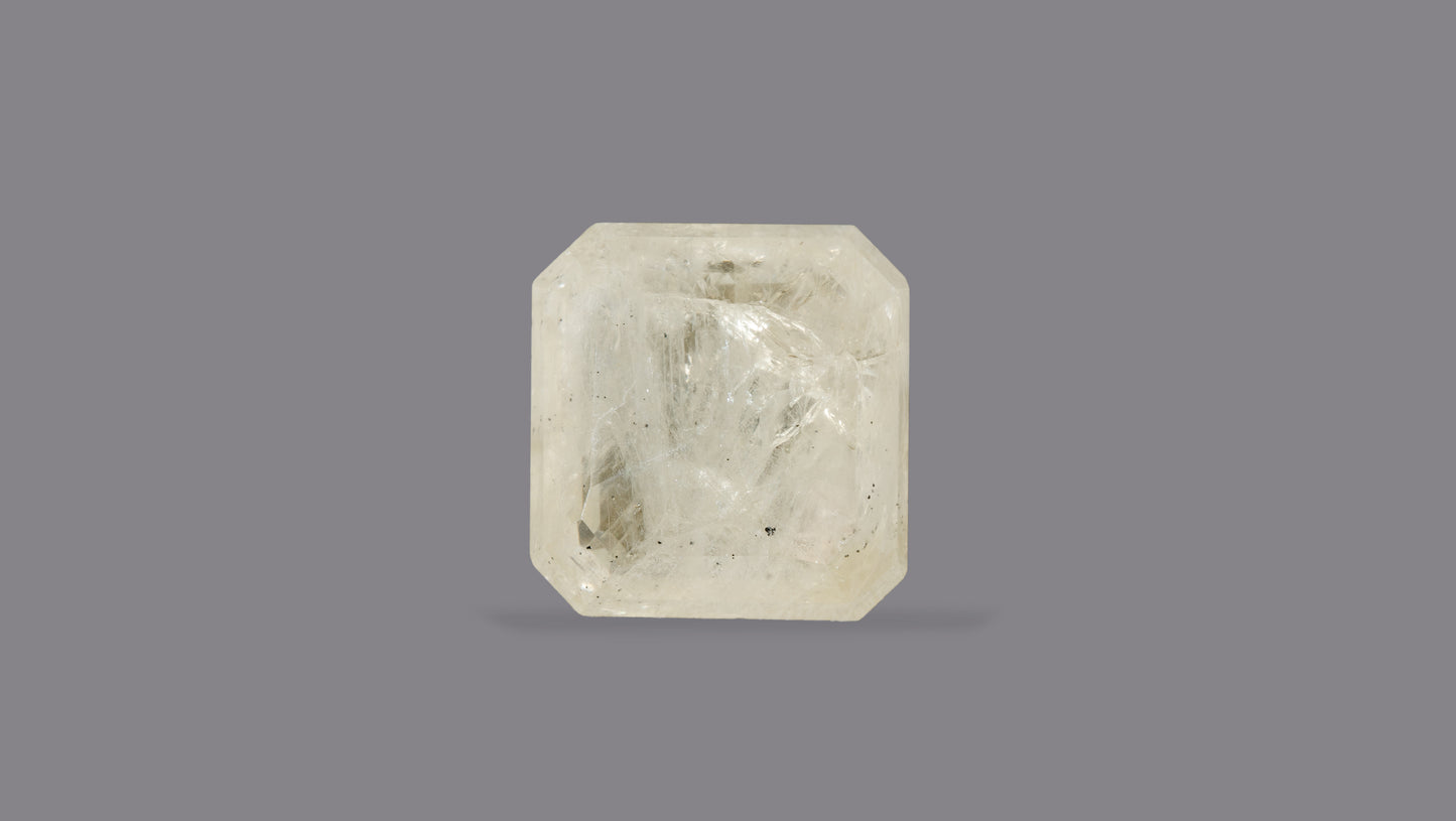 Natural Yellow Sapphire (Pukhraj) 5.57 Carats