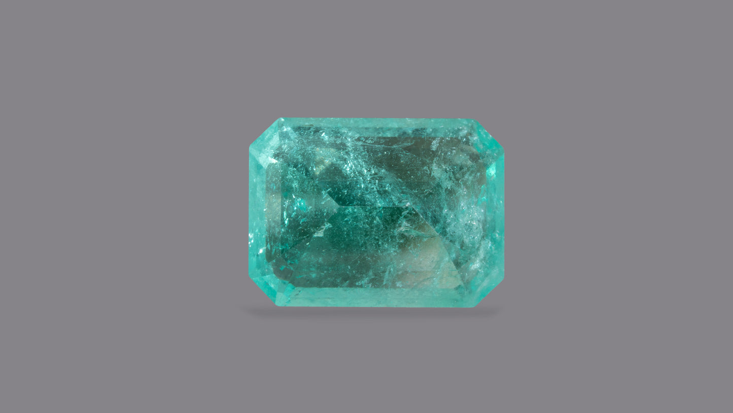 Natural Columbian Emerald (Panna) 4.12 Carats