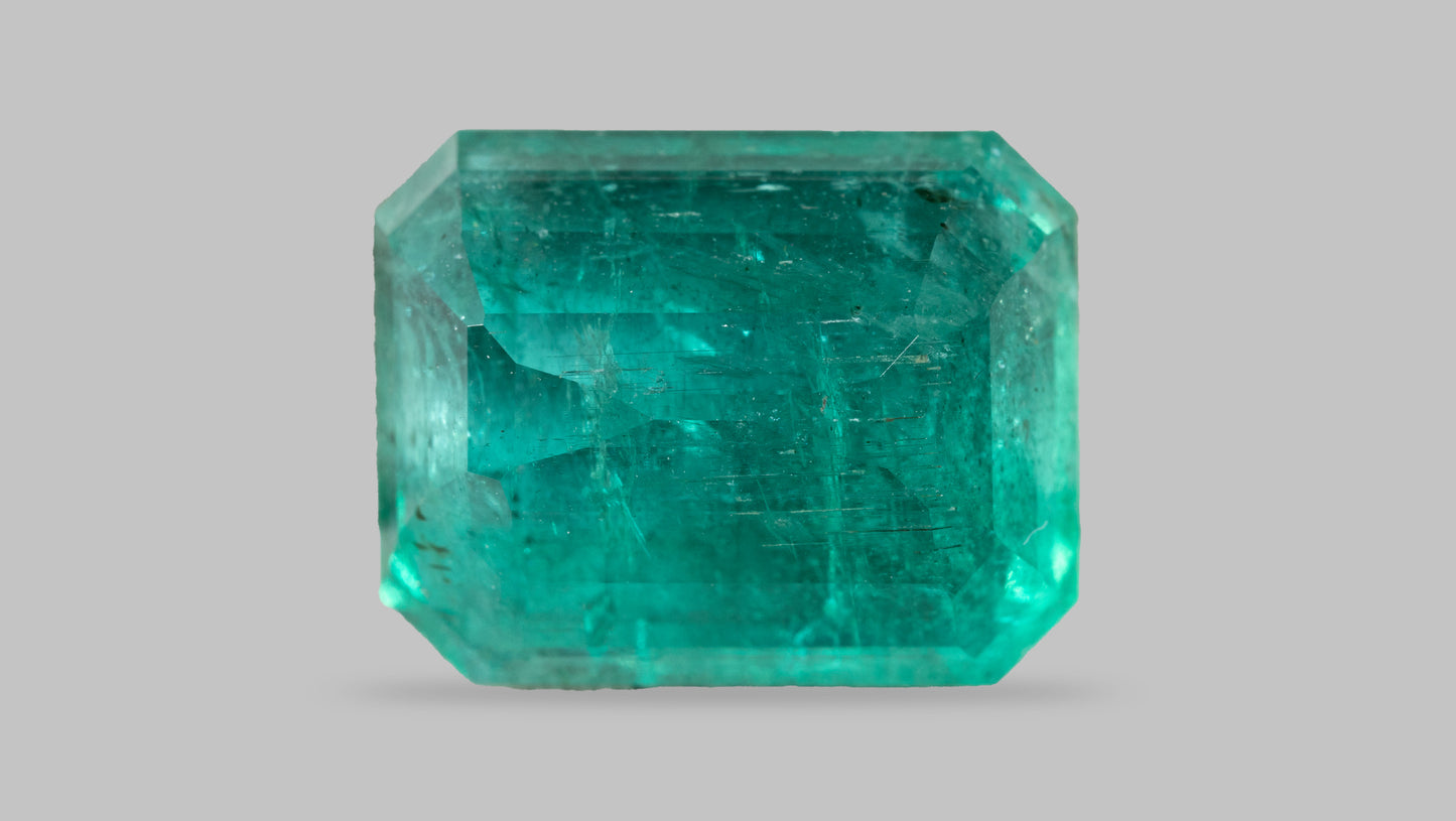 Minor Oil Natural Zambian Emerald (Panna) 9.97 Carats