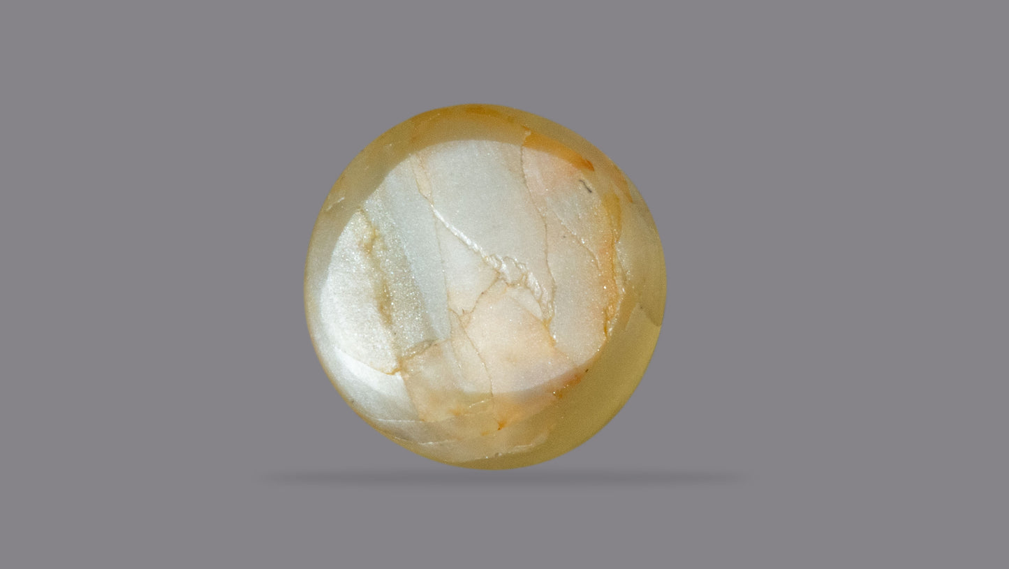 Natural Cat'S Eye (Lehsuniya) 3.48 Carats