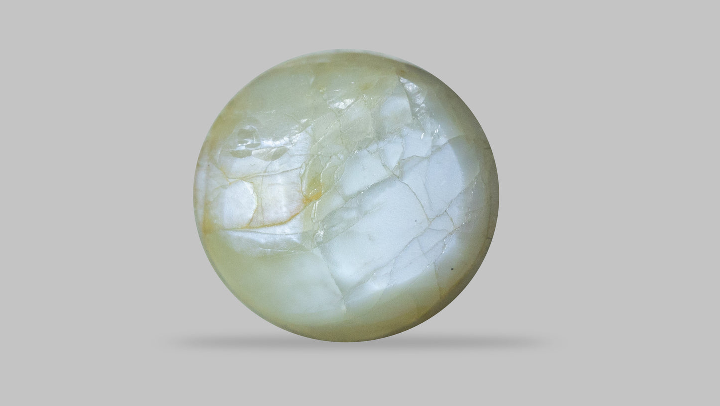 Natural Cat'S Eye (Lehsuniya) 4.45 Carats