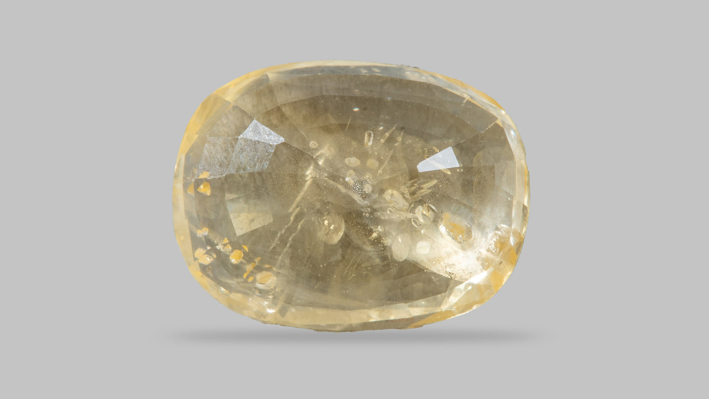 Natural Yellow Sapphire (Pukhraj) 4.70 Carats