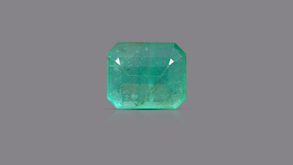 Natural Zambian Emerald (Panna) 5.88 Carats