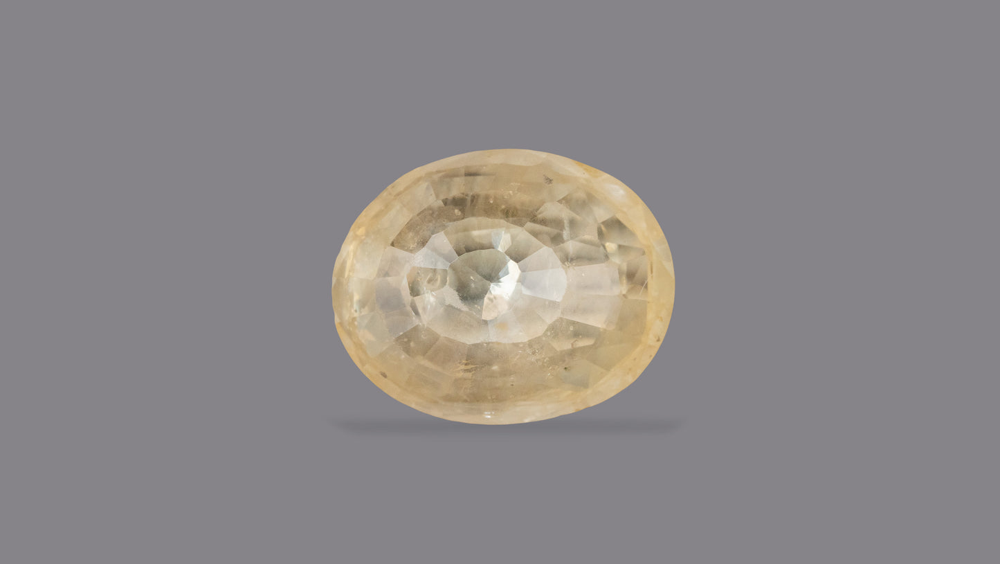NATURAL YELLOW SAPPHIRE (PUKHRAJ) 4.14 CARATS
