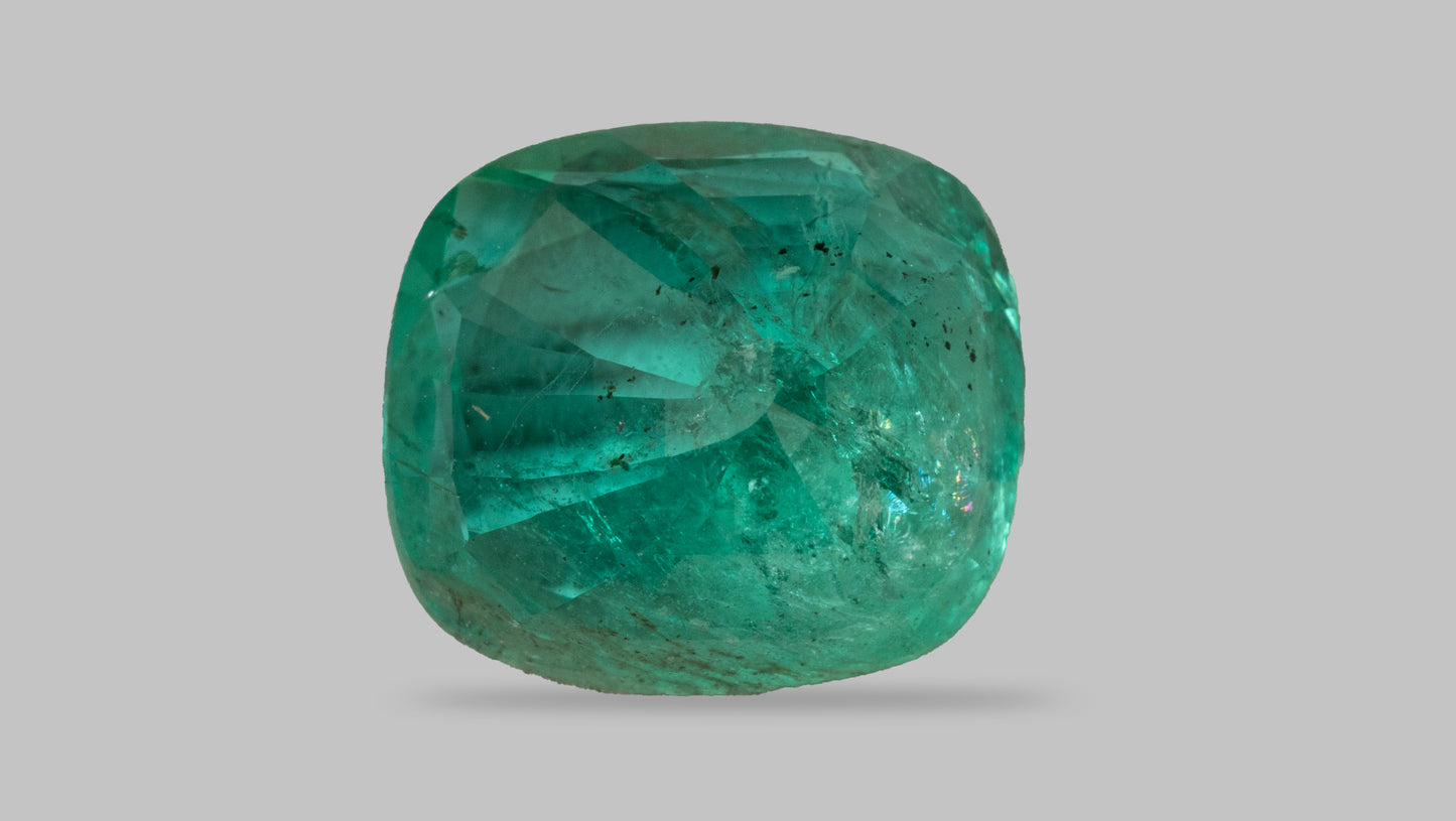 Natural Zambian Emerald (Panna) 3.89 Carats