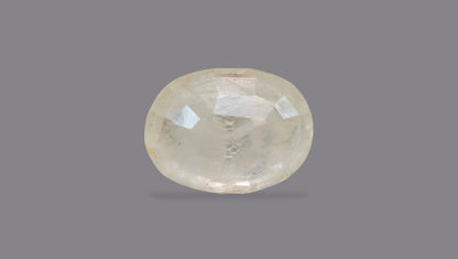 Natural Yellow Sapphire (Pukhraj) 4.09 Carats