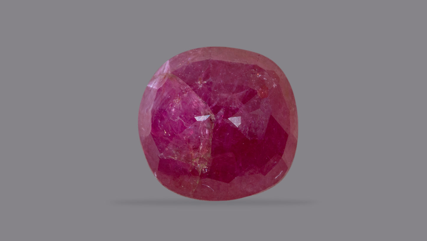Natural Mozambique Ruby (Manik) 3.95 Carats