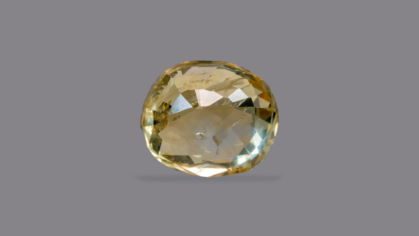 Natural Yellow Sapphire (Pukhraj) 4.23 Carats