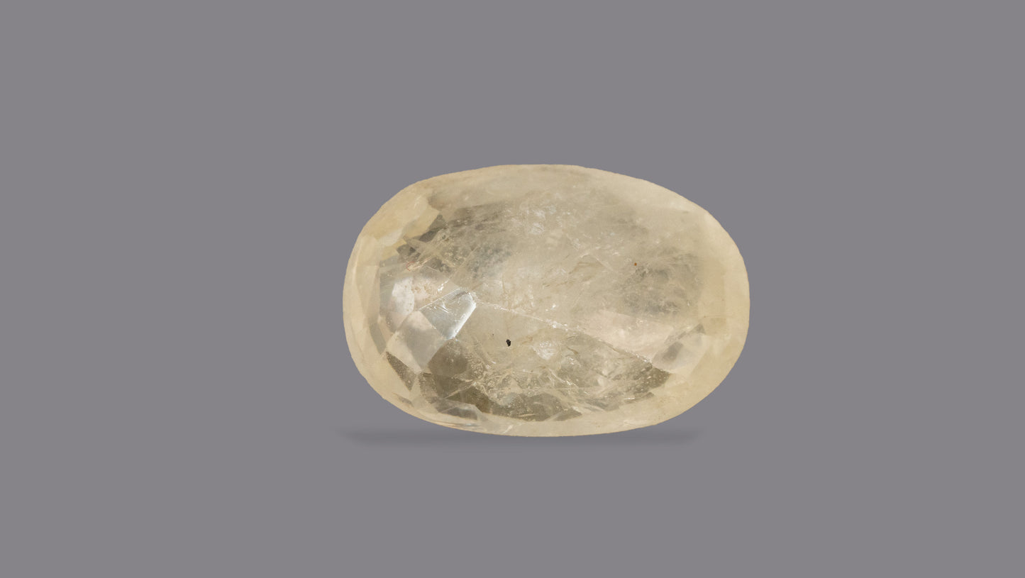 Natural Yellow Sapphire (Pukhraj) 4.55 Carats