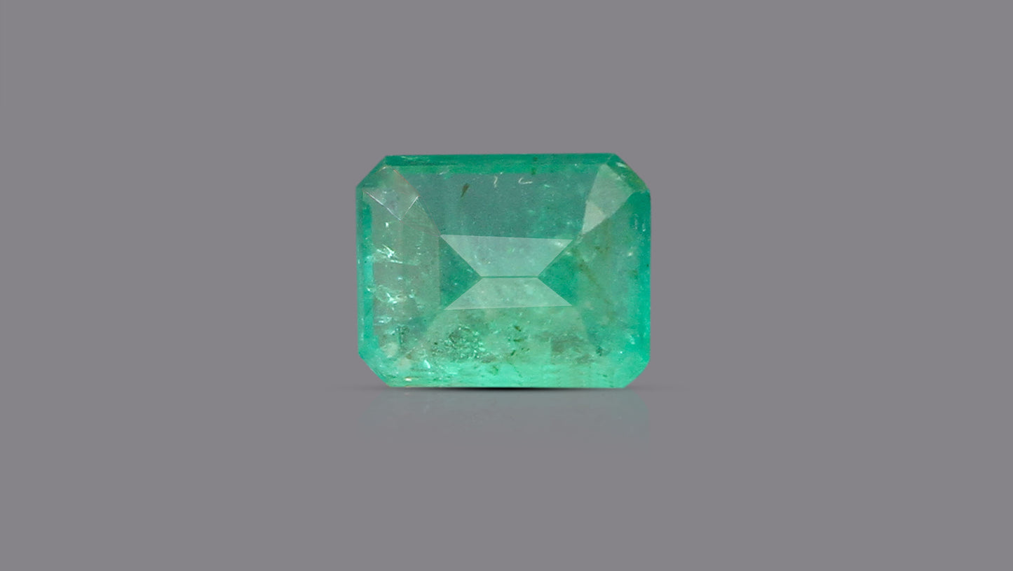 Natural Zambian Emerald (Panna) 4.45 Carats