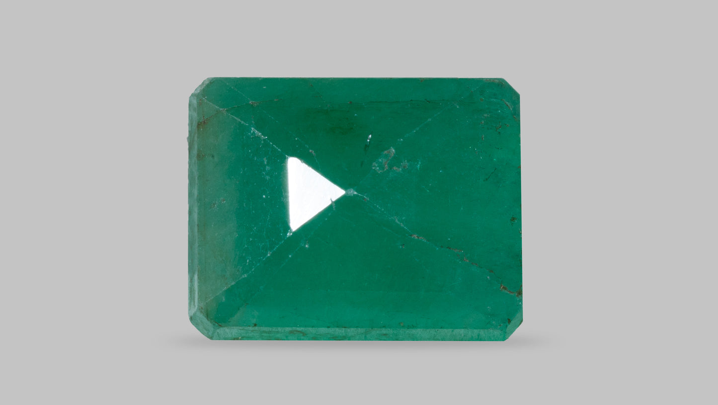 Minor Oil Natural Zambian Emerald (Panna) 2.78 Carats