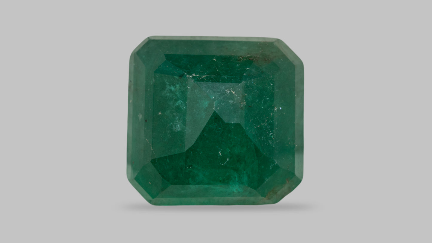 Natural Zambian Emerald (Panna) 4.65 Carats
