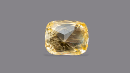 NATURAL YELLOW SAPPHIRE (PUKHRAJ) 6.44 CARAT