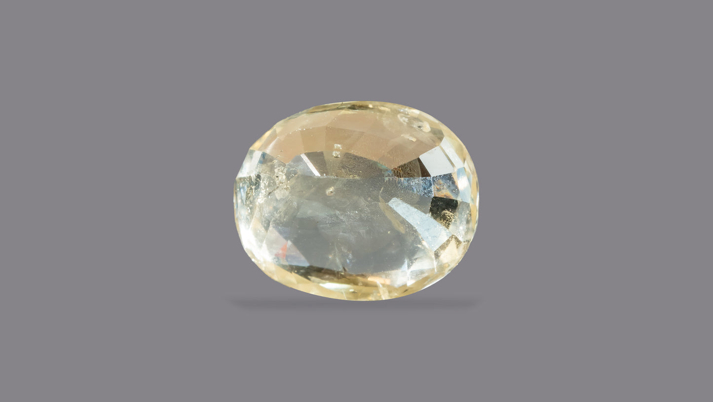 Natural Yellow Sapphire (Pukhraj) 3.84 Carats