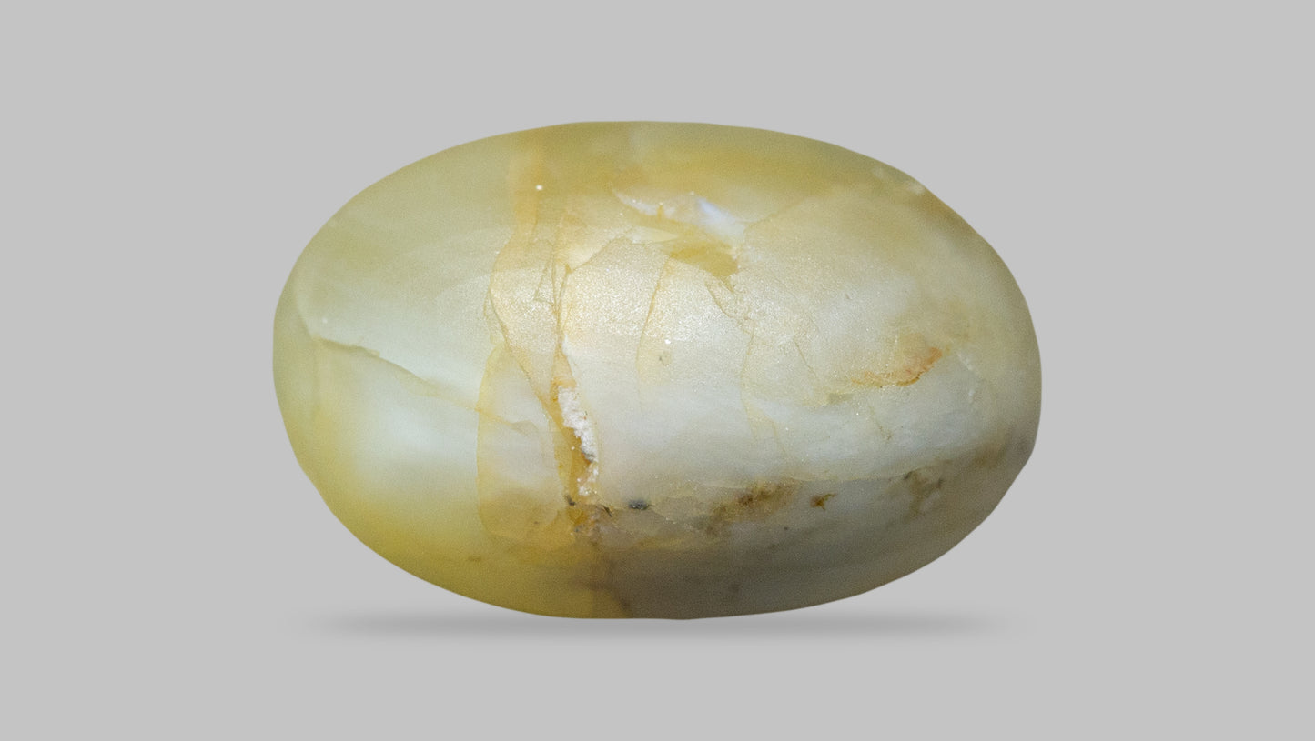 Natural Cat'S Eye (Lehsuniya) 5.53 Carats