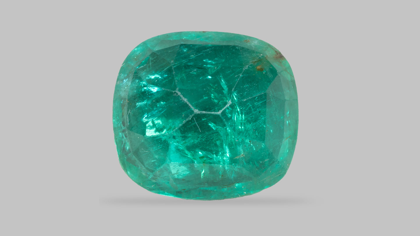 Natural Zambian Emerald (Panna) 4.01 Carats