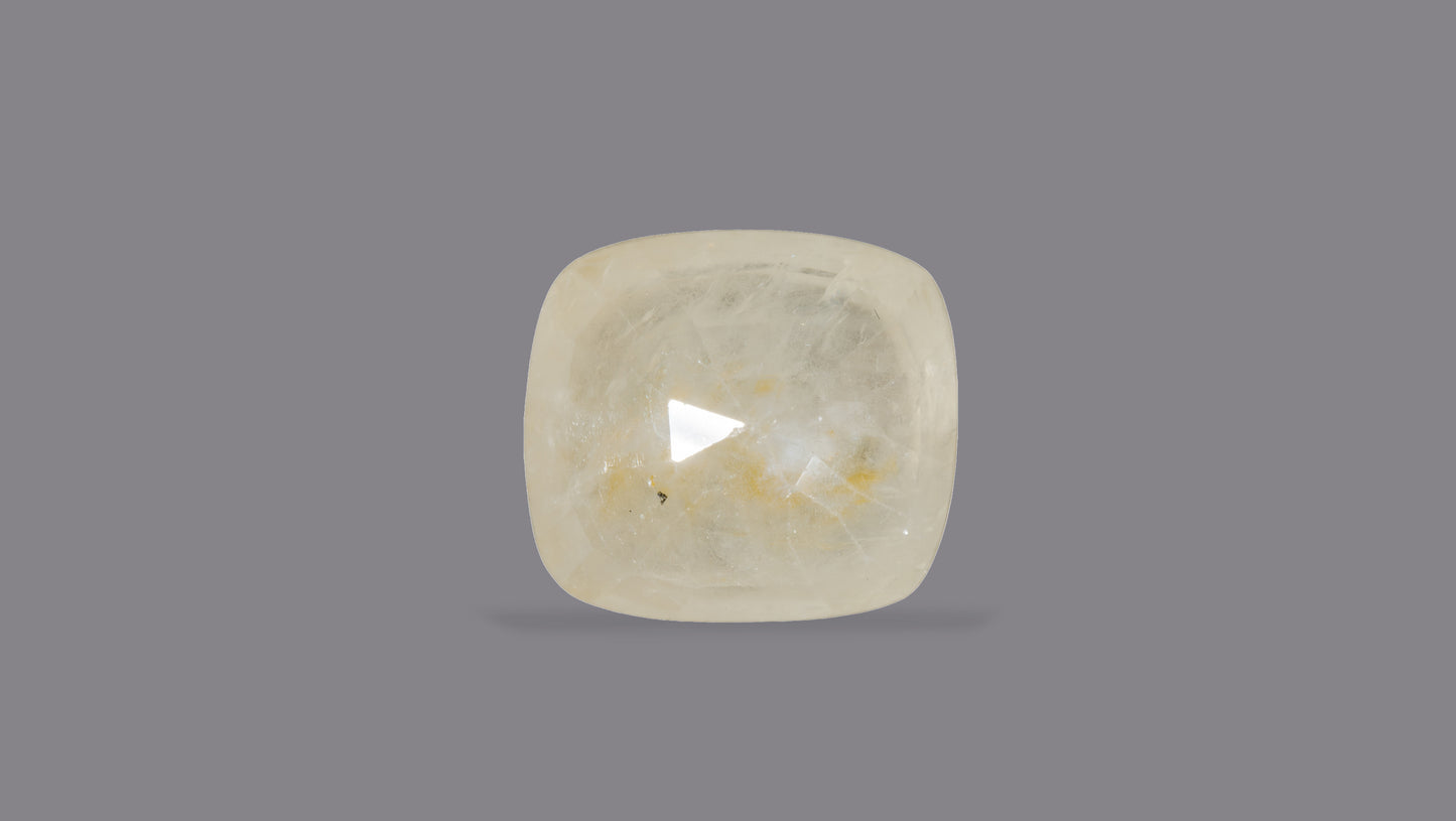 Natural Yellow Sapphire (Pukhraj) 10.15 Carats