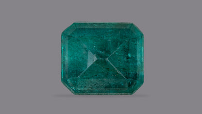 Natural Zambian Emerald (Panna) 7.97 Carats