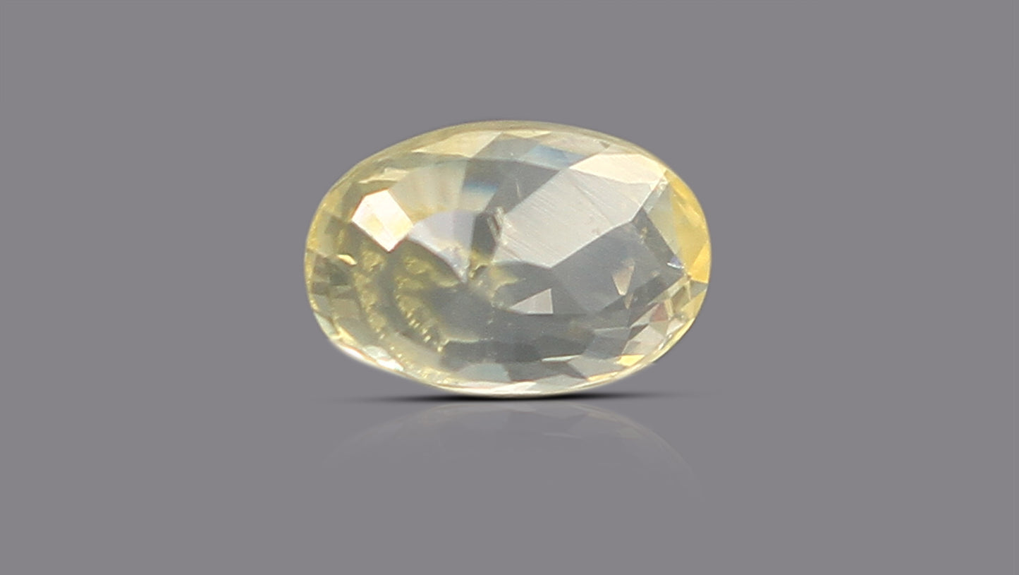 Natural Yellow Sapphire (Pukhraj) 3.91 Carats