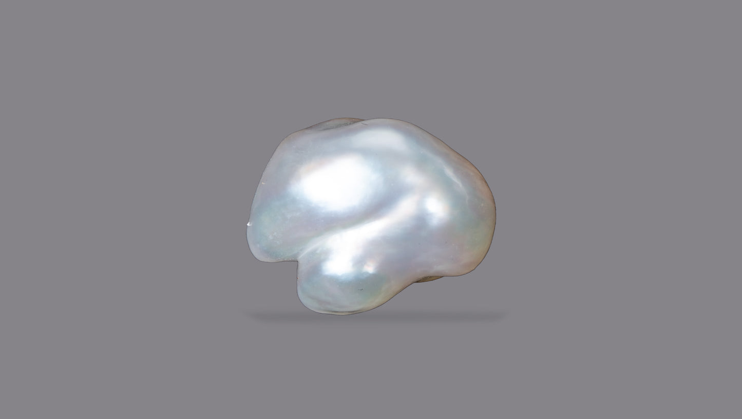 Natural Venezuela Pearl 7.96 Carats