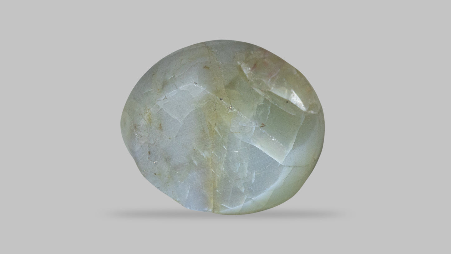 Natural Cat'S Eye (Lehsuniya) 7.67 Carats
